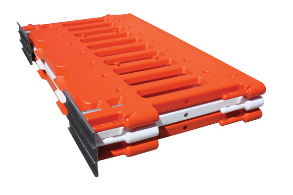 The Urbanite is designed with in-molded stacking lugs for easy storage and transport.
