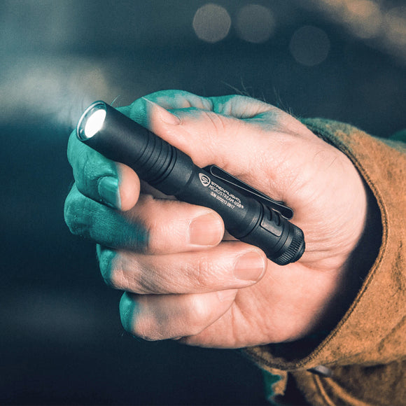 USB Rechargeable Mini LED Flashlight – 250 Lumens
Pocket LED Flashlight – High/Low Modes
Rechargeable Small Flashlight with Tail Switch
Compact LED Utility Flashlight – USB Charging
Mini EDC Flashlight – 250 Lumen Output