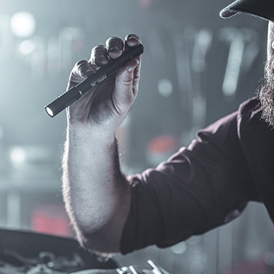 Stylus Pro USB penlight with 350 lumens, dual modes, 109 m beam, USB in-body charging, and durable aluminum build. Slim inspection light for technicians and EDC.